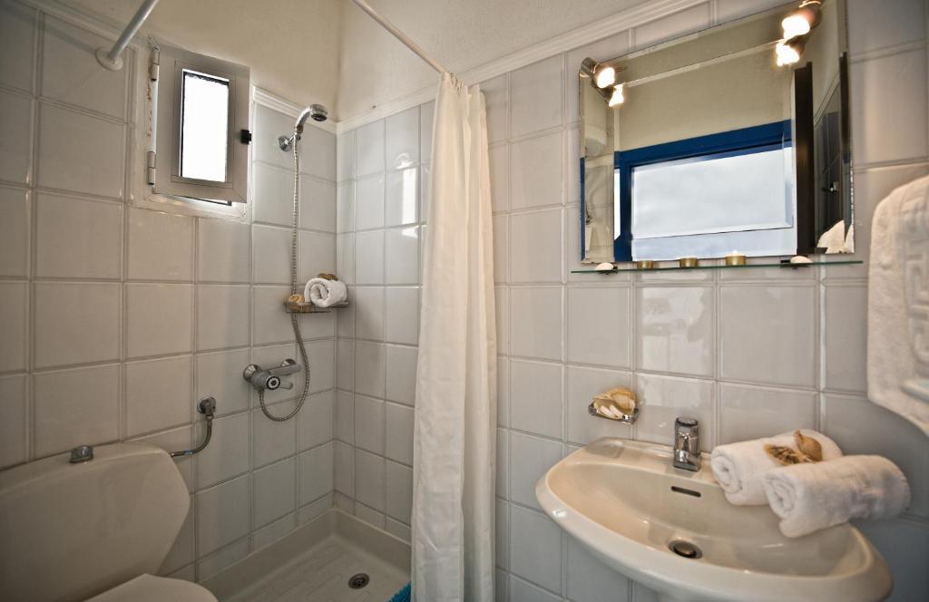 Lazaridis Luxury Studios & Apartments Nea Roda Pokoj fotografie